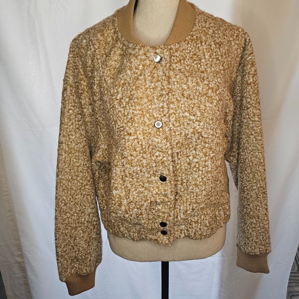This Dizzire Tan & White Curly Fleece Medium-sized Bomber/Baseball Style Jacket